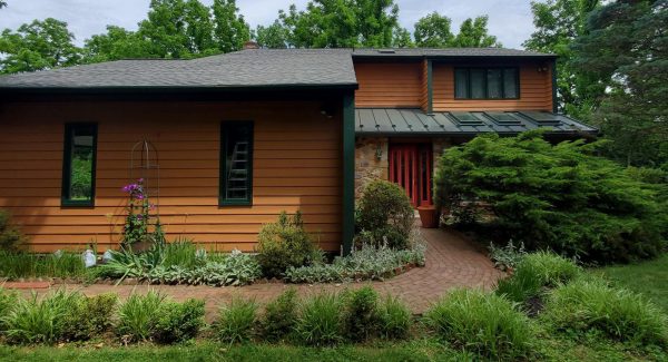 Seasonal Residences